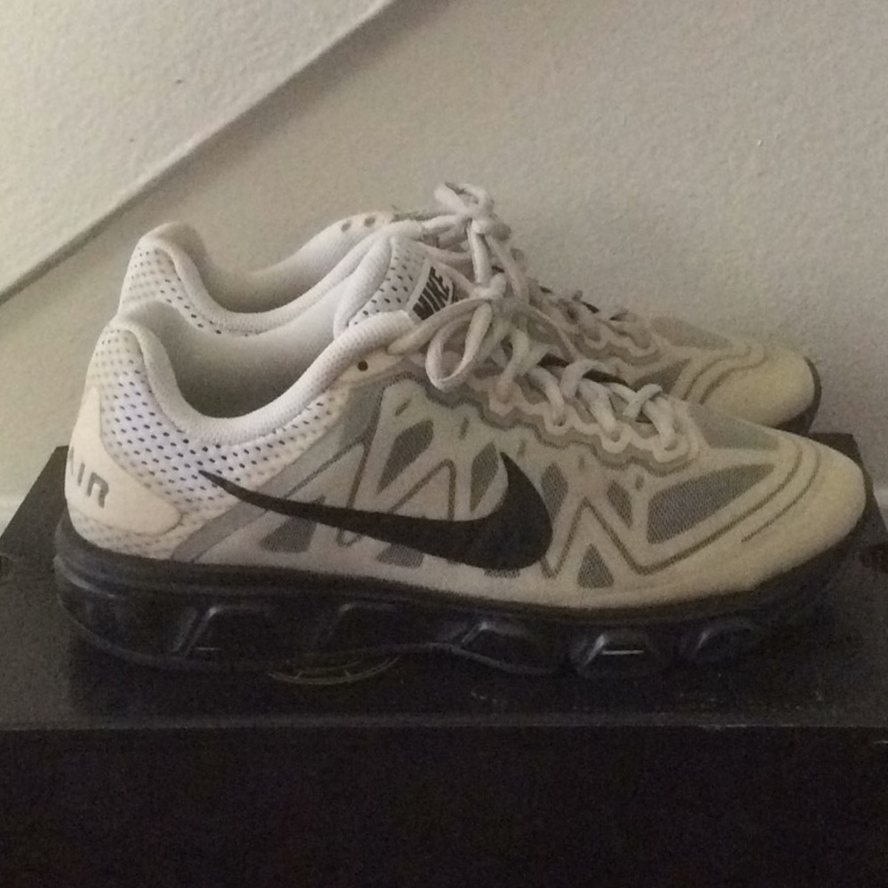 Nike AirMaxes